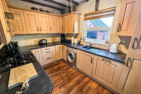 3 bedroom semi-detached house for sale, Honey End Lane, Reading, RG30