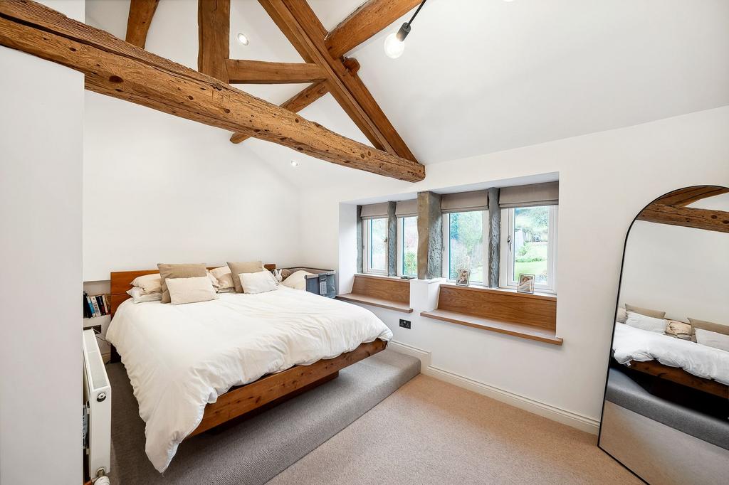 Bed 1.