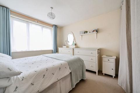 4 bedroom terraced house for sale, The Parade, Dunstable LU6