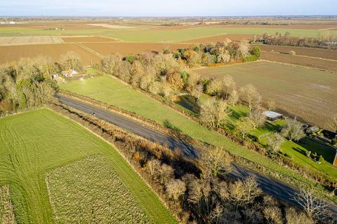 3 bedroom cottage for sale, Quadring Road, Donington