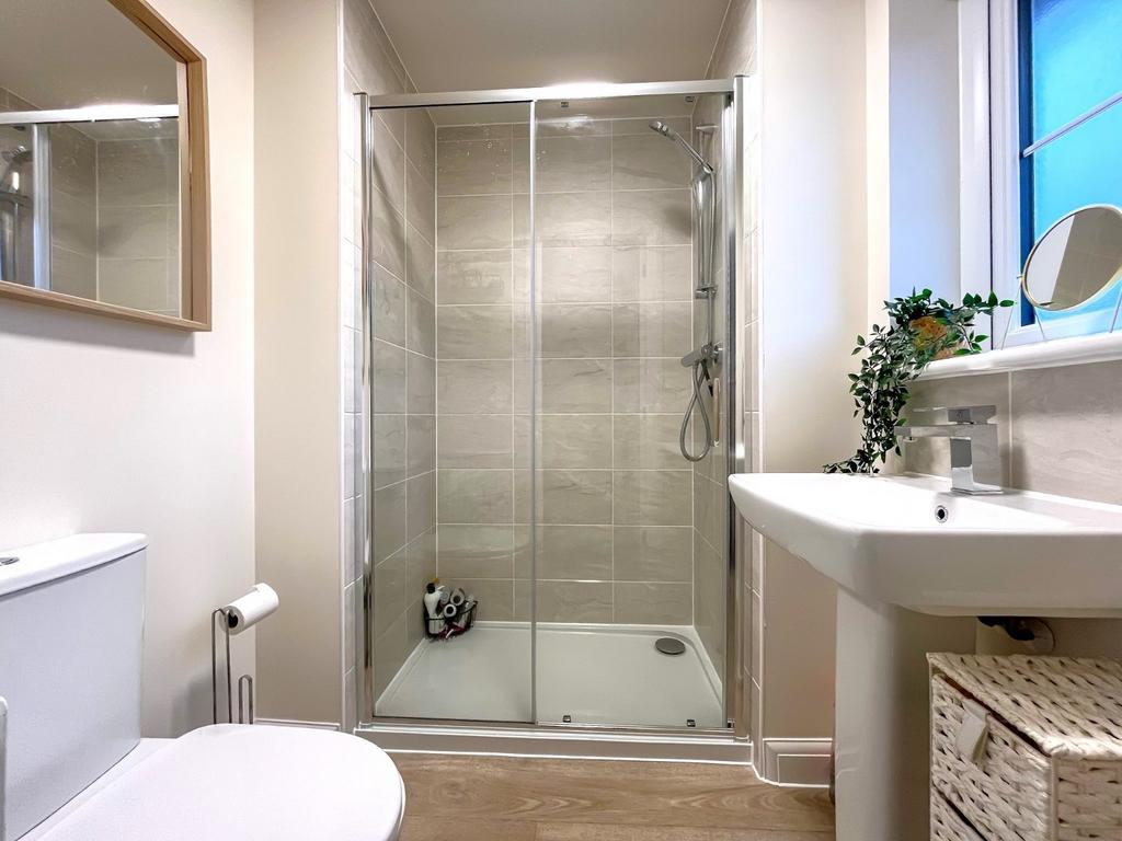 Ensuite