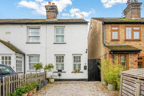 2 bedroom end of terrace house for sale, Rushett Close, Thames Ditton KT7