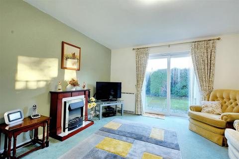 undefined, Cooke Close, Long Eaton