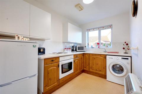 undefined, Cooke Close, Long Eaton