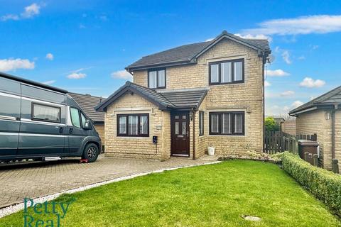 3 bedroom detached house for sale, Linton Gardens, Barrowford