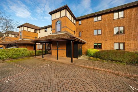 2 bedroom apartment for sale, Newsholme Close, Warrington WA3