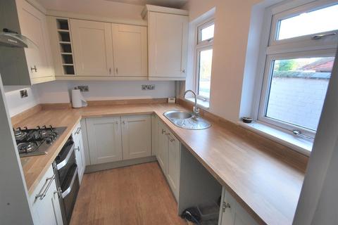 2 bedroom terraced house for sale, St Helens Road, Leigh