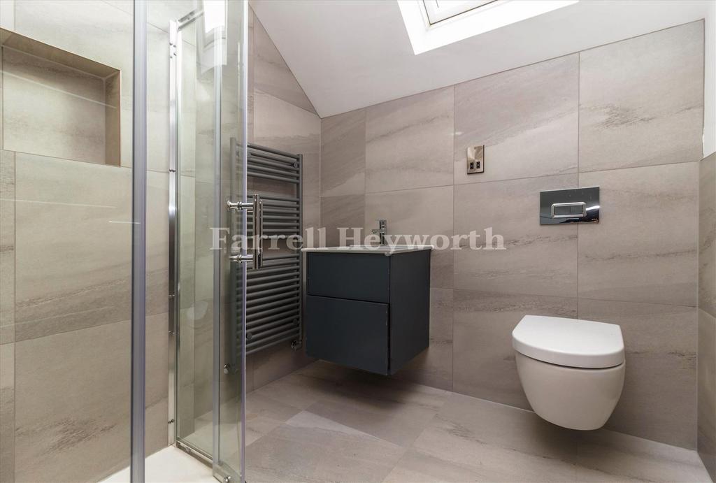 En Suite 2 E