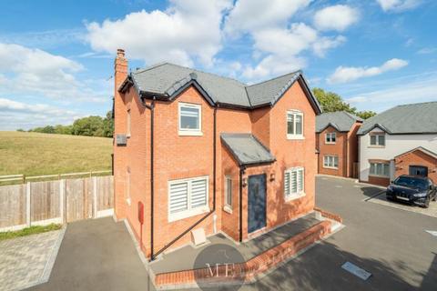 3 bedroom detached house to rent, Snitterfield, Stratford-Upon-Avon CV37