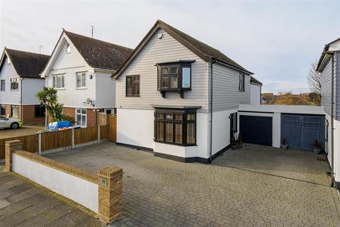 4 bedroom detached house for sale, Percy Avenue, Broadstairs