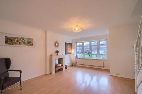 3 bedroom semi-detached house for sale, Surbiton Road, Fairfield