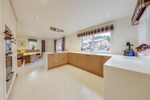 3 bedroom detached bungalow for sale, Elm Street, Bacup