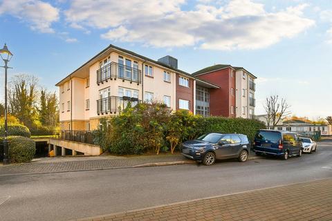 2 bedroom flat for sale, The Gables, Friars View, Aylesford