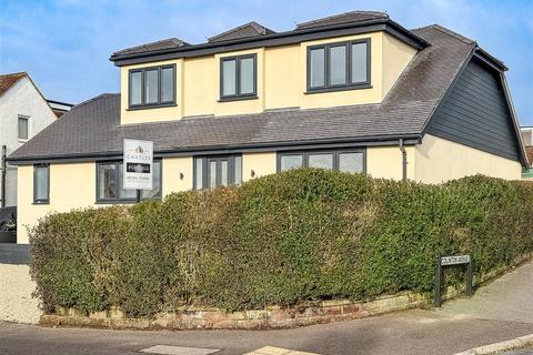 5 bedroom detached house for sale, Portsview Avenue, Portchester,