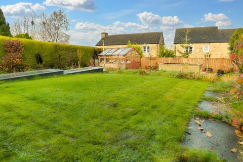 2 bedroom detached bungalow for sale, Moorview Way, Skipton