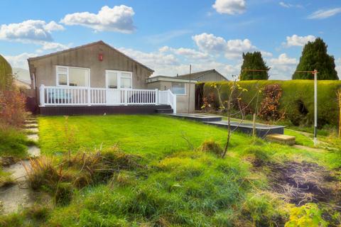 2 bedroom detached bungalow for sale, Moorview Way, Skipton