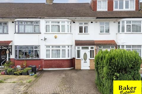 3 bedroom terraced house for sale, Ascot Close, Hainault IG6