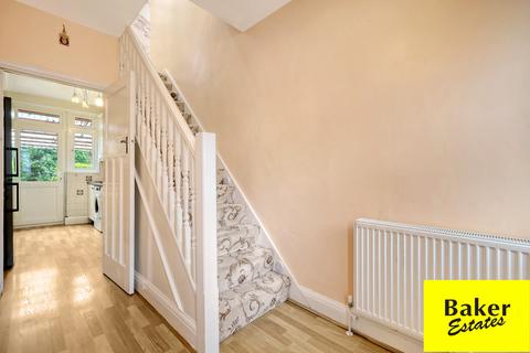 3 bedroom terraced house for sale, Ascot Close, Hainault IG6