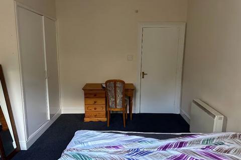 1 bedroom house to rent, 69 Effingham Road, Effingham Road, Bristol BS6