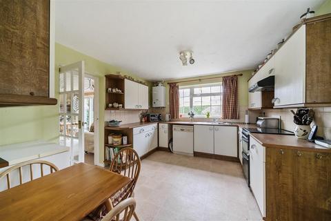 4 bedroom detached house for sale, Witham Close, Bedford