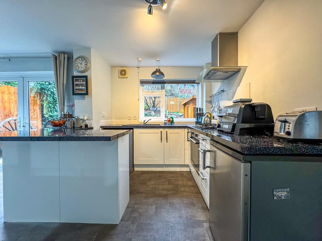Kitchen/Breakfast