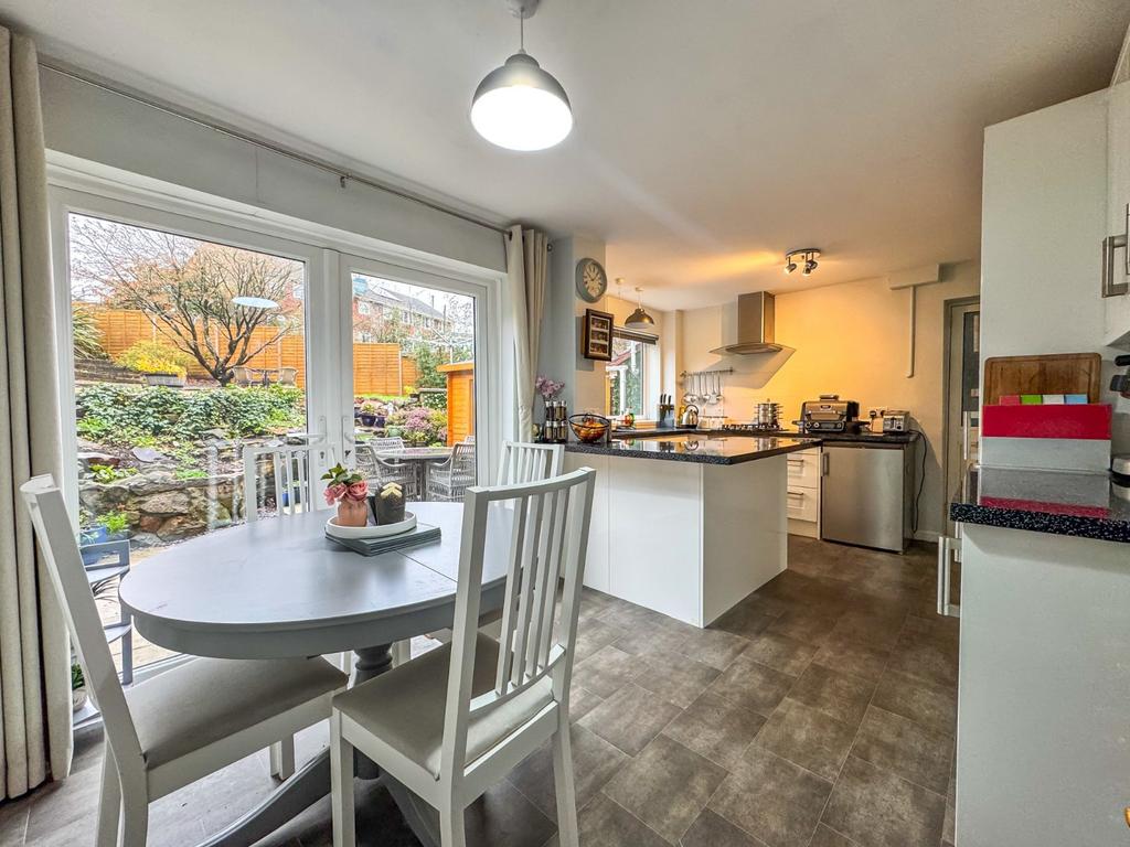 Kitchen/Breakfast