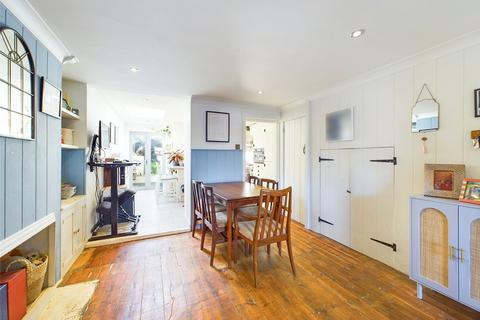 3 bedroom end of terrace house for sale, Bargates, Christchurch, Dorset, BH23