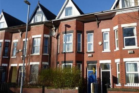 4 bedroom terraced house to rent, Platt Lane, Manchester, M14 5NE