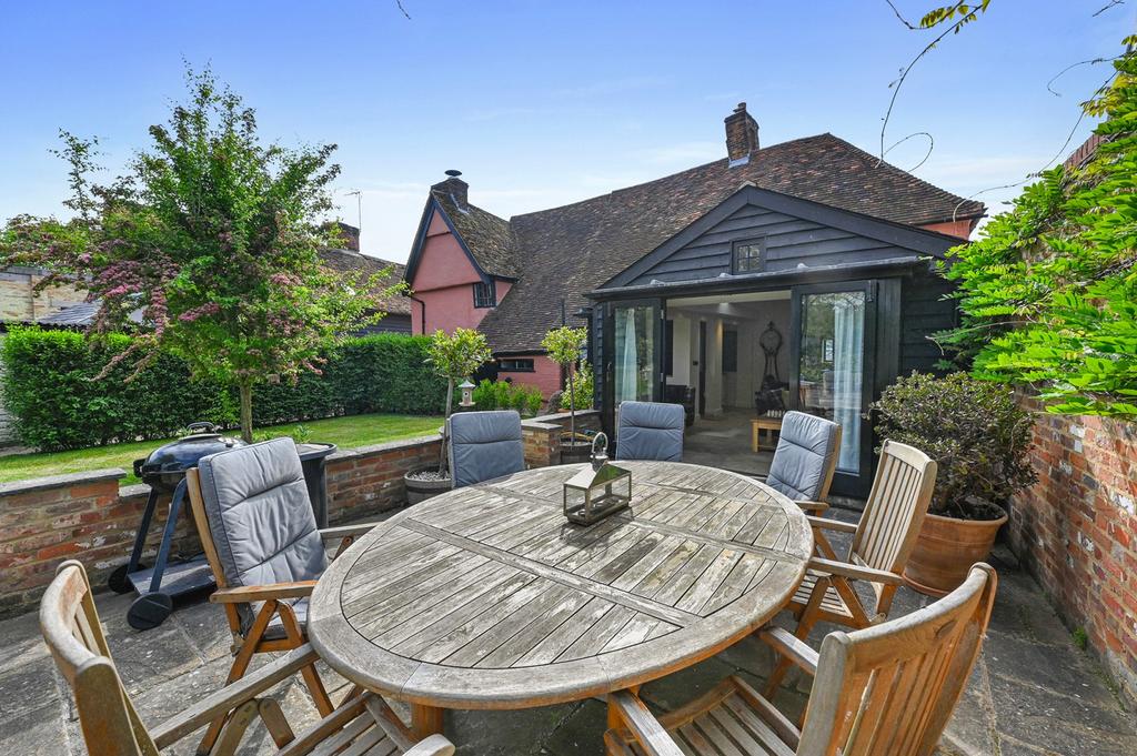 Rear Courtyard