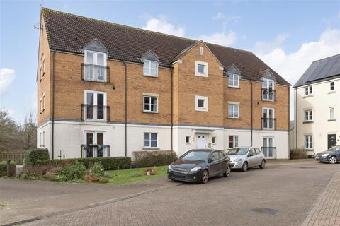 1 bedroom flat for sale, Blease Close, Staverton