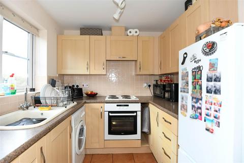 1 bedroom flat for sale, Blease Close, Staverton