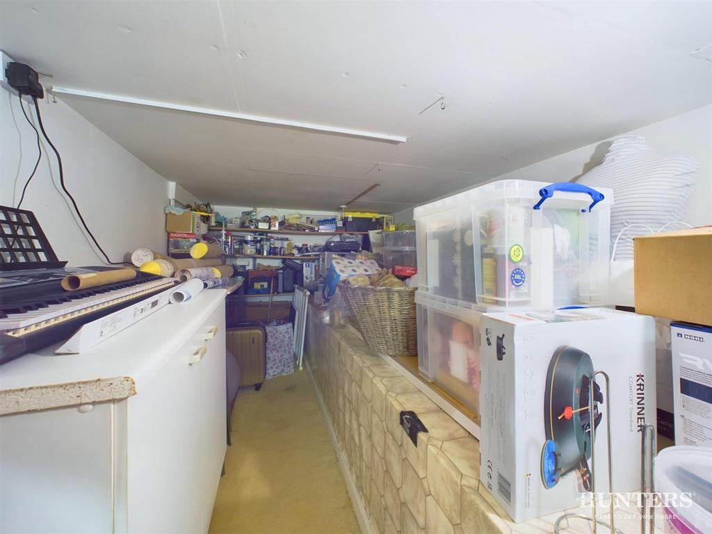 CAM03792 G0-PR0171-STILL009.jpg