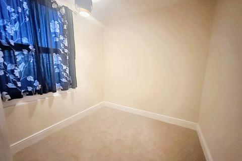 1 bedroom flat for sale, Bank Street, Ashford TN23