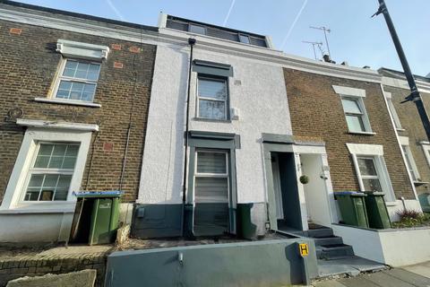 5 bedroom terraced house for sale, Brookhill Road, Woolwich, London, SE18 6TT