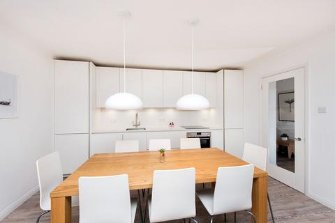 undefined, Holders Hill Road NW4
