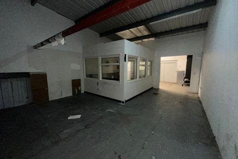 Industrial unit to rent, 2 Cowgate Road, Greenford, Greater London, UB6