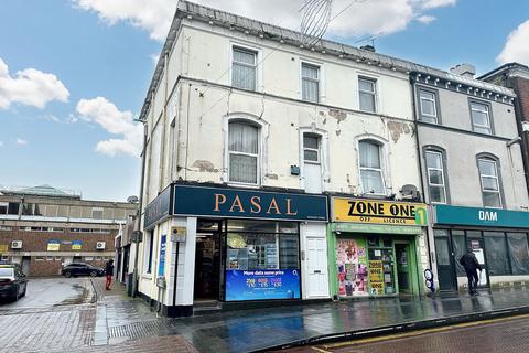 1 bedroom flat for sale, Bank Street, Ashford TN23