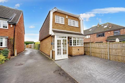 2 bedroom detached house for sale, Kensington Close, Toton