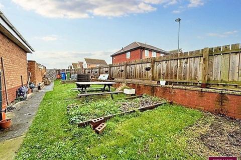 3 bedroom terraced house for sale, Rhodfa Peris, Prestatyn, Denbighshire  LL19 7UJ