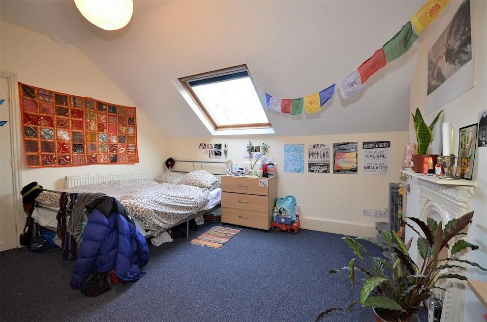 Z-47-broomgrove-rd-bed-7.990x0.jpg