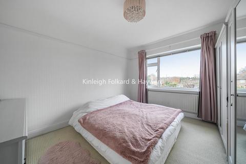 7 Croydon Road, West Wickham, BR4 9HT