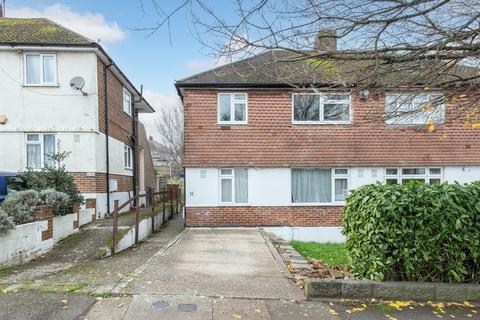 2 bedroom maisonette for sale, Vale Drive, Davis Estate, Chatham