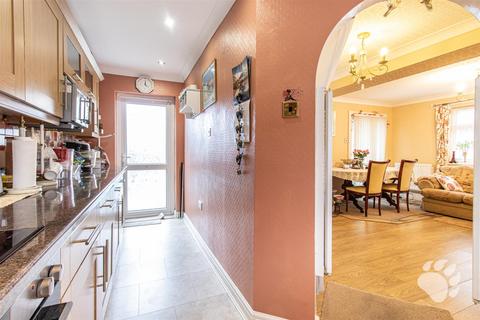 16 Bonnygate, Basildon, SS14 2QN