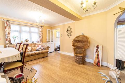 16 Bonnygate, Basildon, SS14 2QN