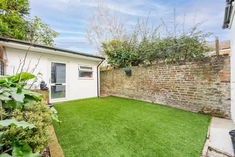 3 bedroom semi-detached house for sale, Mayfield Road, Walthamstow, London, E17