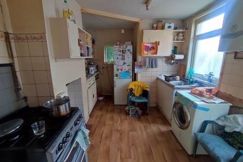 3 bedroom terraced house for sale, Stafford Road, Forest Gate, E7 8NN