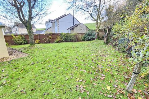 3 bedroom end of terrace house for sale, 3/4 Bedrooms, Canons Way, Tavistock