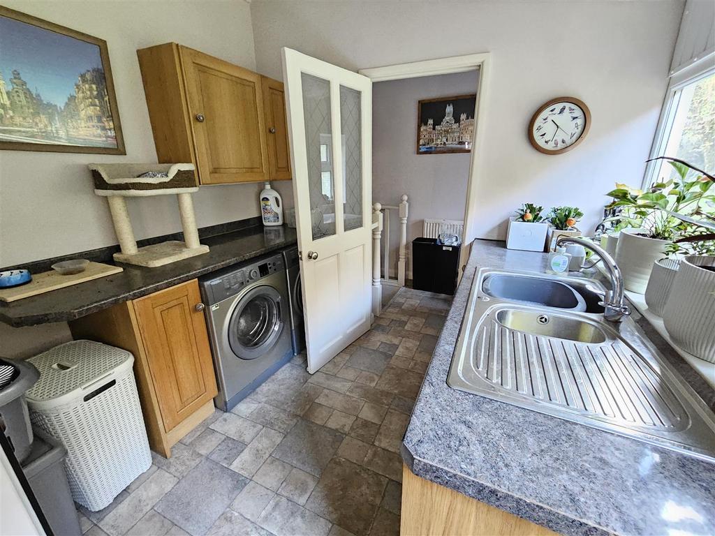 Utility Room.jpg