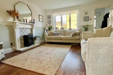 38 Broadway Close, Witney, OX28 5GG