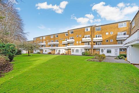 2 bedroom apartment for sale, Woodmansterne Lane, Banstead